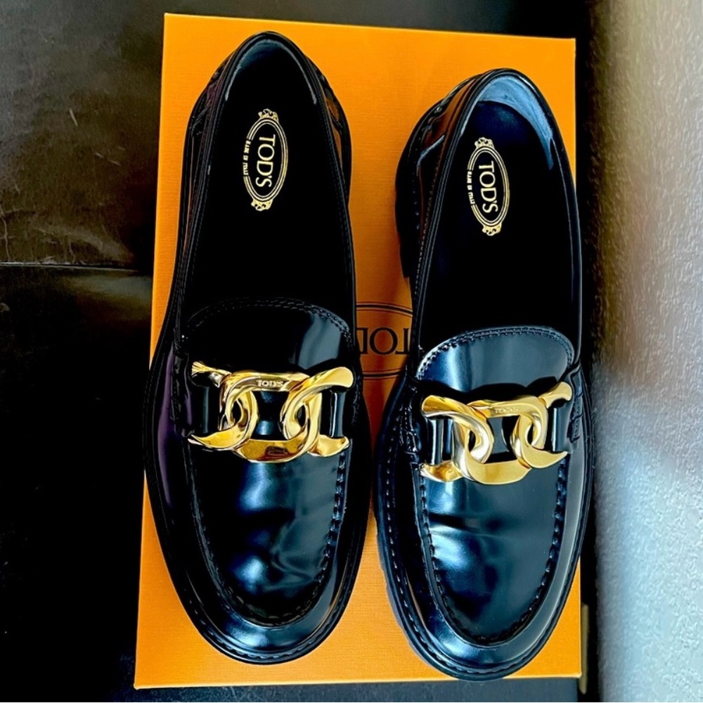 🌟TOD’S GOMMA PESANTE LEATHER LOAFERS🌟 - Picture 10 of 10
